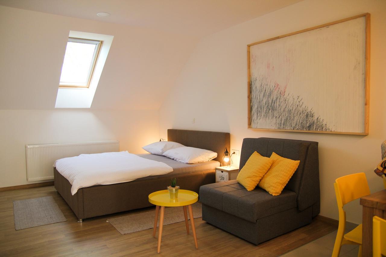 Apartmani Mursa Osijek Eksteriør bilde